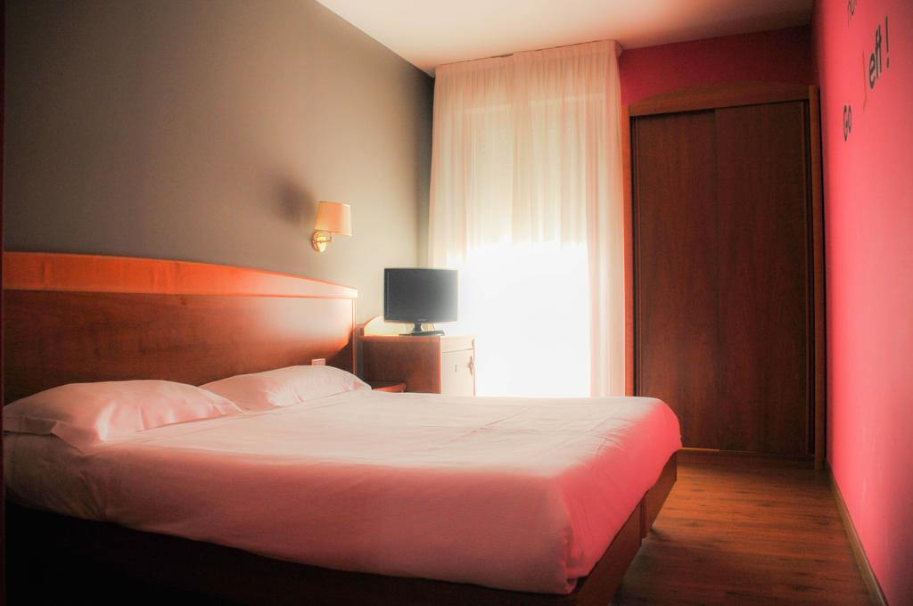 Hotel Marco Effe Mestrino Стая снимка